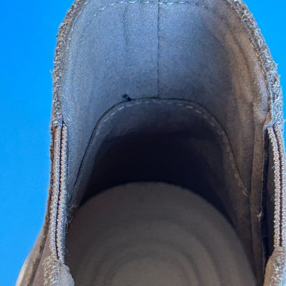 Cole Haan Chelsea W21353 Men's Taupe Faux Suede Ankle Boots Size 5 1/2B - Picture 7 of 13